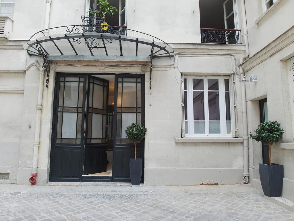 Saint Germain Cosy Chicsuites Parigi Camera foto