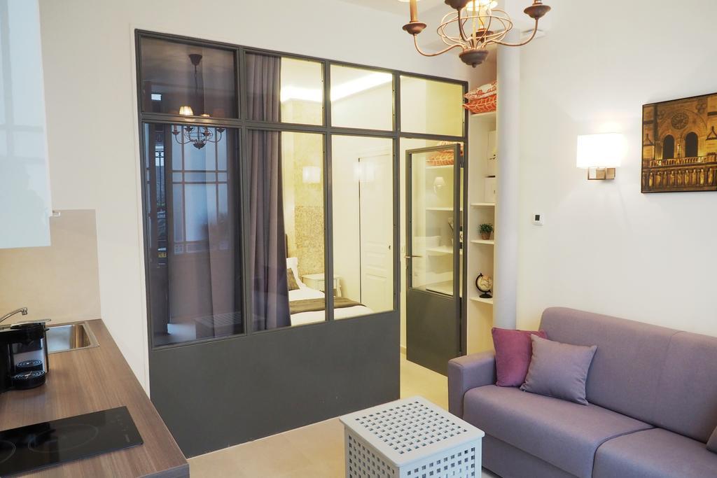 Saint Germain Cosy Chicsuites Parigi Camera foto